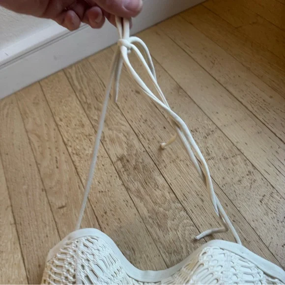 BOGO! Robin Piccone crochet swimsuit - Picture 6 of 13